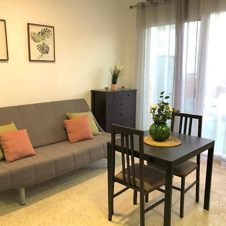 Apartamento Con Piscina En Ciudad Jardin Málaga Dış mekan fotoğraf