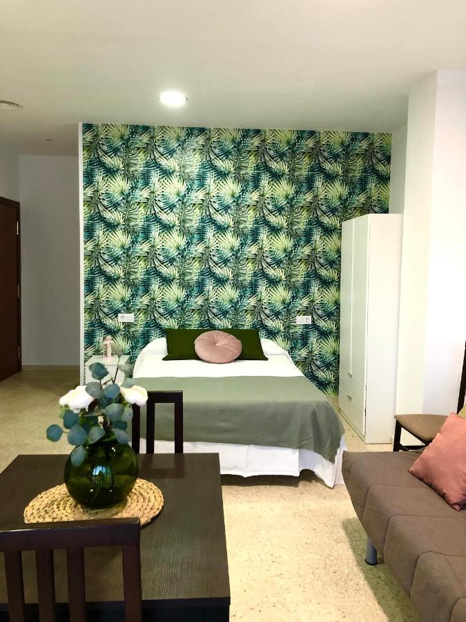 Apartamento Con Piscina En Ciudad Jardin Málaga Dış mekan fotoğraf